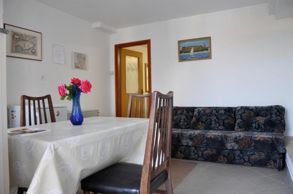 Apartment Bilic Póla Szoba fotó